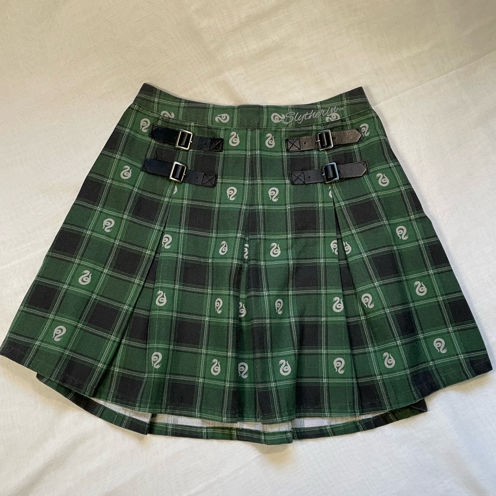Hot Topic Harry Potter Slytherin Green Plaid Pleated Skirt
